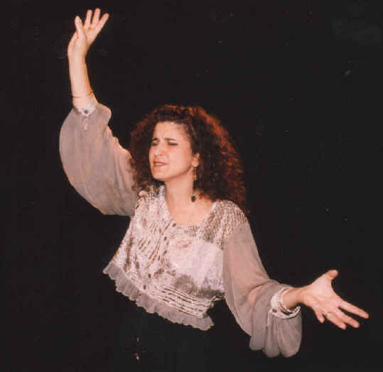 soniakoskas.htm (149552 bytes)