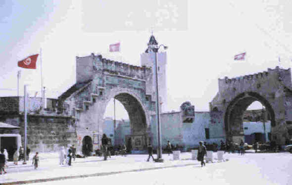 43BabElKhadraEn1957.jpg (27392 bytes)