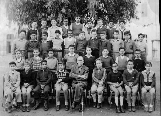 Carnot 1951 avec M. SAUTEL prof.jpeg (472545 bytes)