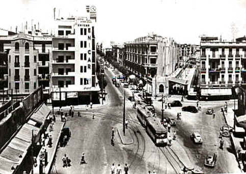 TUNIS LE PASSAGE VERS .jpg (60997 bytes)