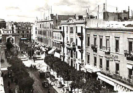 TUNIS  PORTE DE FRANCE.jpg (62512 bytes)