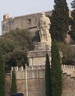 lezouave.jpg (57946 bytes)