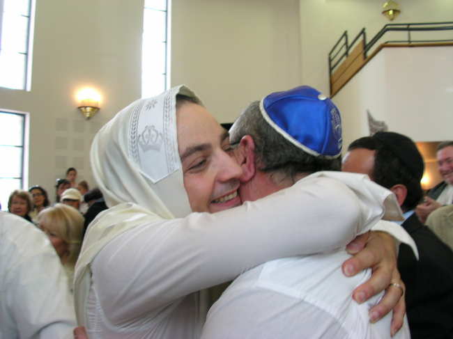  ALBERT ET RODOLPHE SE CONGRATULANT