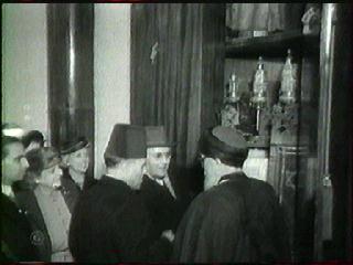 bourguiba_a_lalliance.jpg (13182 bytes)