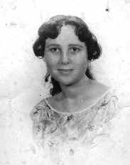 garciniEsther Garcini a La Goulette.jpg (7758 bytes)