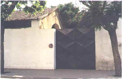 carnot-entree petit lycee.hqx (21199 bytes)
