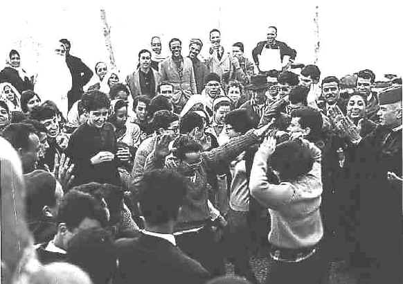 les mêmes à Korba.jpe (21999 bytes)