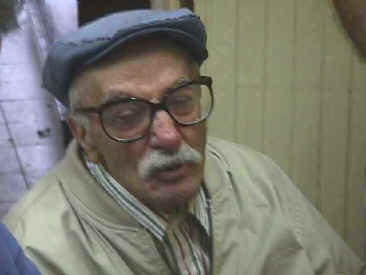 mbelote2.jpg (16843 bytes)