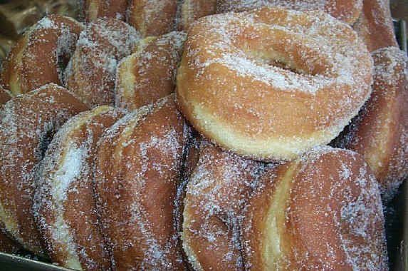 pbomboloni.JPG (95463 bytes)