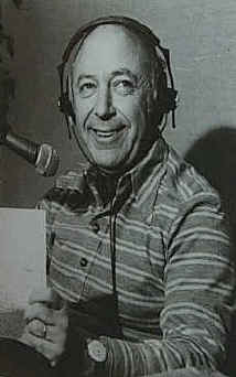 robertradio.jpg (61947 bytes)